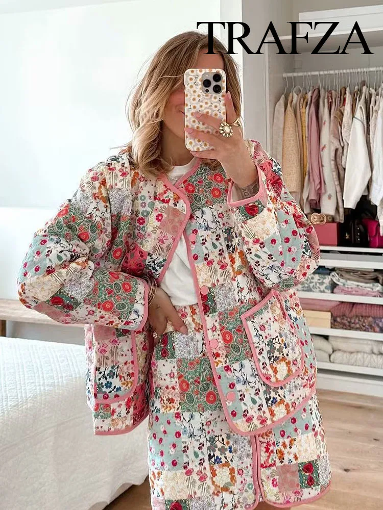 TRAFZA Autumn Women Fashion Floral Print Quilted Jacket O Neck Long Sleeve Female Chic Casual Loose Outerwear Streetwear Mujer