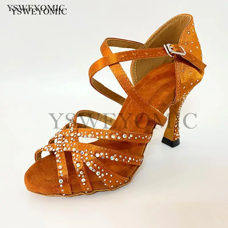 Zapatos de baile latino con diamantes de imitación para mujer, sandalias de fondo suave para bailar, tacones altos para boda, 9CM