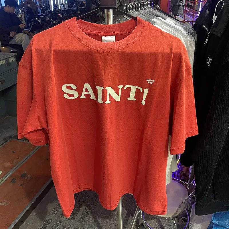 Camiseta con estampado de logotipo de letras agrietadas para hombre y mujer, camiseta de gran tamaño de algodón 100% de la mejor calidad, camiseta Vintage lavada con agujero dañado rojo