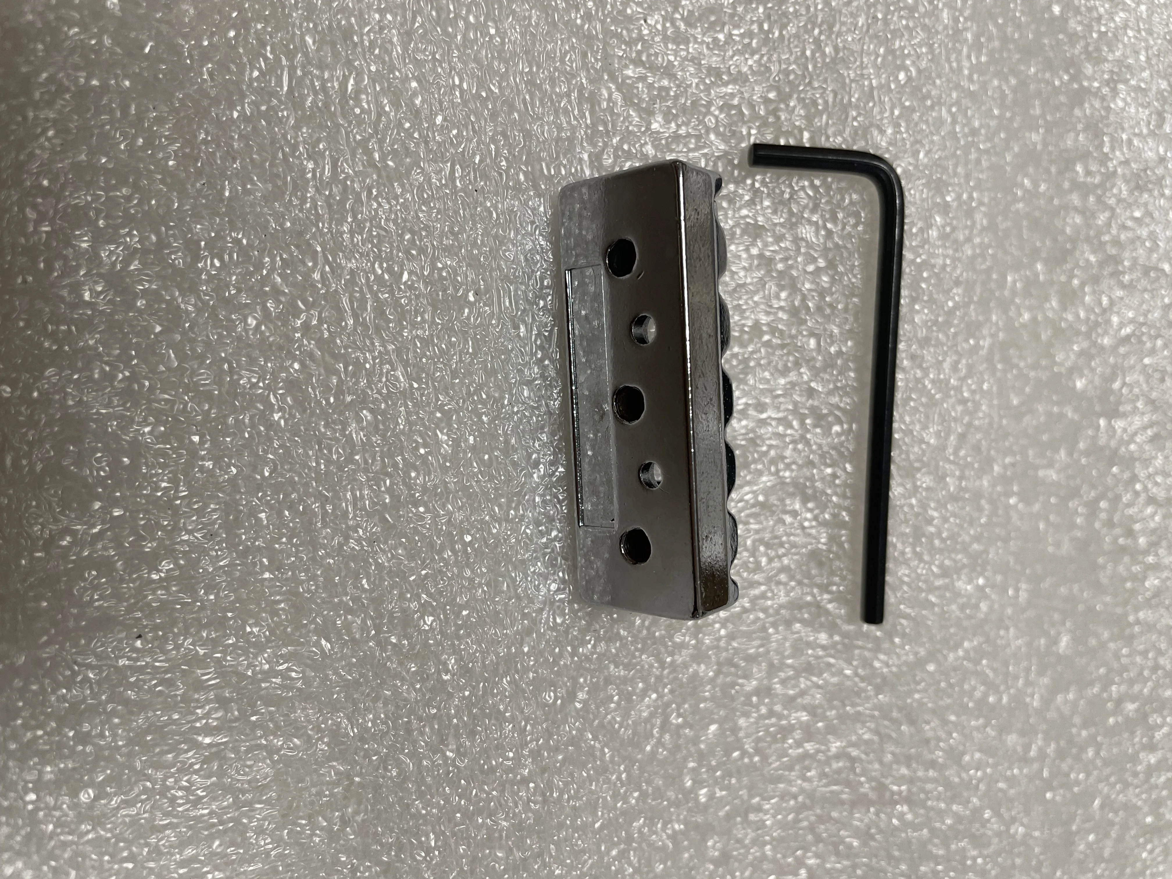 Locking Nut and String Tension Bars, String Retainers for Floyd Rose tremolo Electric Guitar, Top Nut Bridge, Real Photos