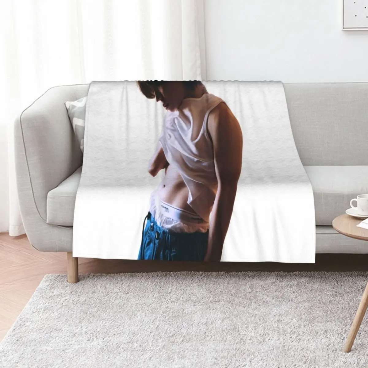 

TAEMIN Shinee Guilty Throw Blanket christmas gifts Multi-Purpose Polar Plush Blankets