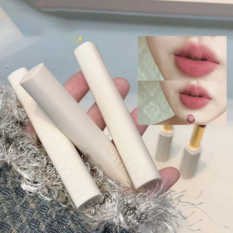 كريم أحمر شفاه غير لامع منخفض التشبع، ليس من السهل أن يبهت أحمر الشفاه عاري غير لامع، ملمع شفاه أحمر مقاوم للماء، مكياج يدوم طويلاً