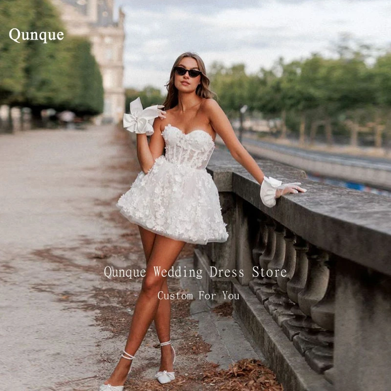 

Qunque Short A-Line Bride Dresses Sweetheart Floral Appliqued Wedding Dresses for Woman Beach Mini Backless Party Dresses 2024