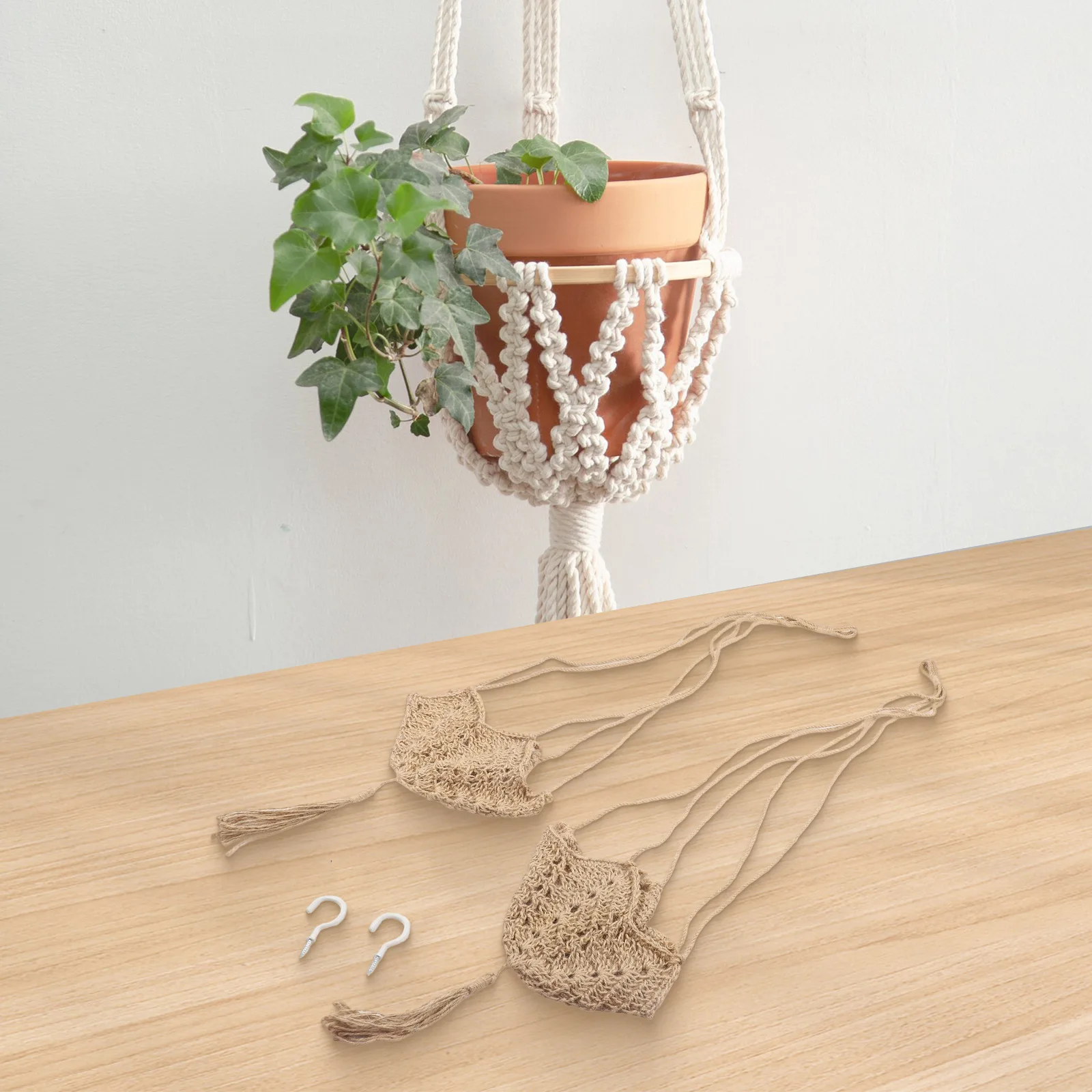 

Indoor Planters Hanging Flower Pot Bohemian Style Handmade Weave Design For Space Optimization Natural Fiber Hanging Basket