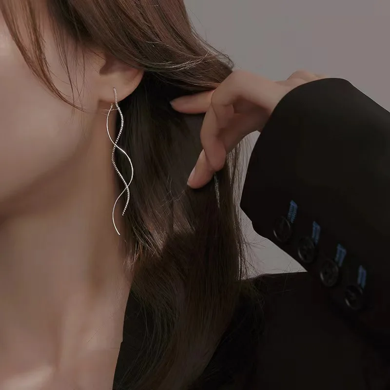 Electroplated Wave earrings European and American Cold Wind Design Sense Ear Line Personality Simple Temperament Earrings