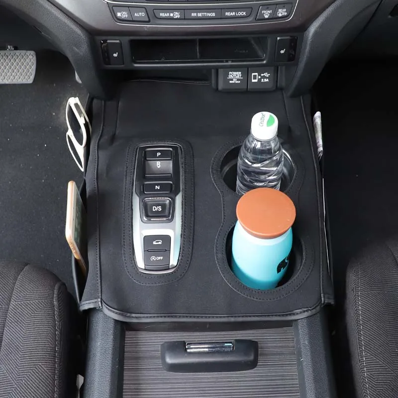 

High-solid Sheepskin Leather Black Car Center Console Protective Cover Trim Interior Car Accessories For Honda Pilot 2016-2023