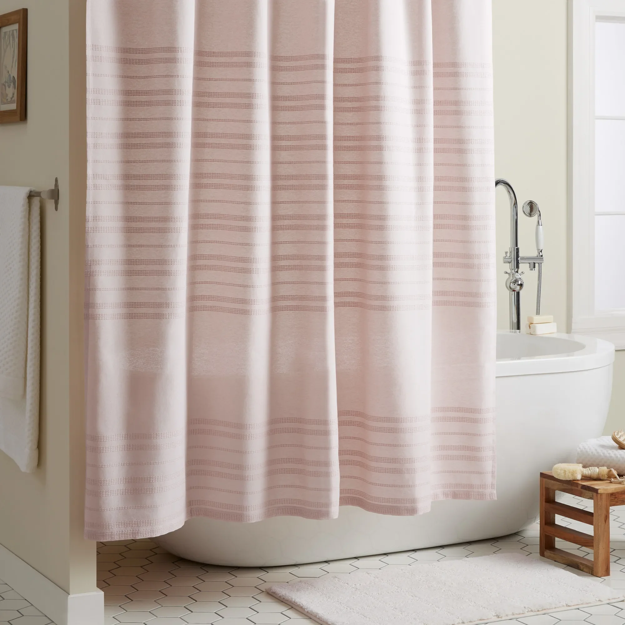 

EVERYDAY Sophia Textured Solid Cotton-Rich Breathable Fabric Shower Curtain with Reinforced Buttonhole Top Hem, Blush, 70'x72'