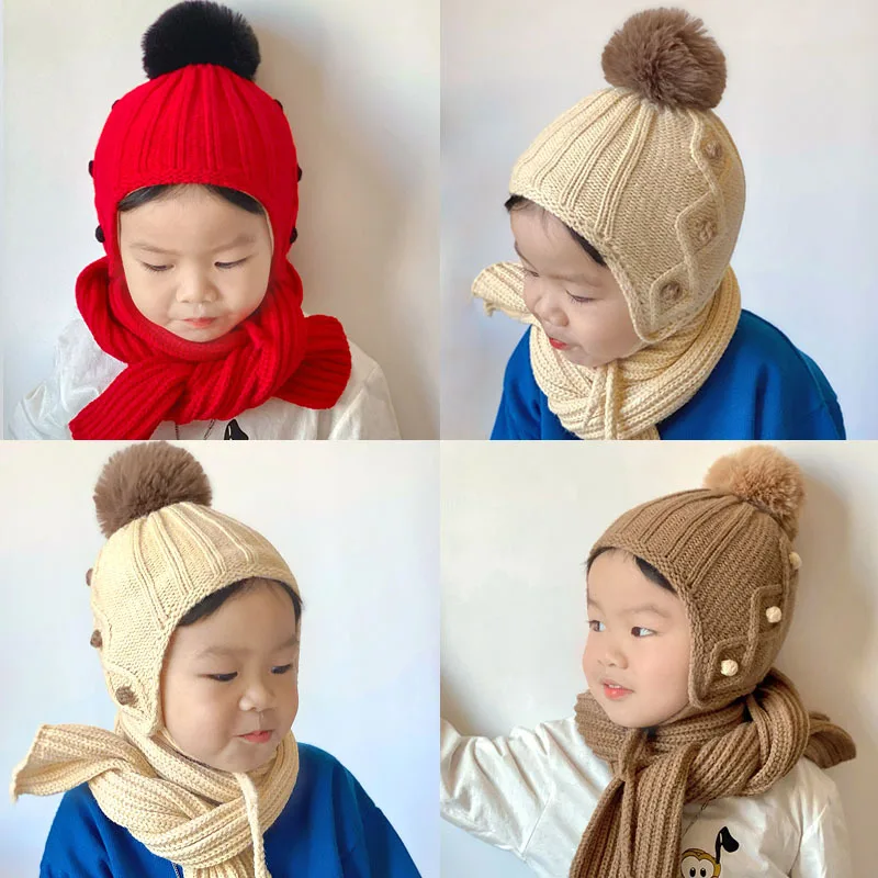 Children\'s hat scarf two-piece new design baby warm suit autumn winter boys and girls baby knitted hat hairball decorative hat