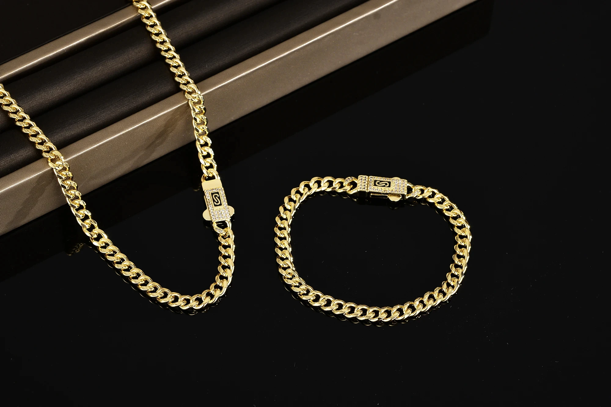 2024 Punk Rock Men Women 6MM Cuban Chain High Quality Zircon Necklace Bracelet Jewelry Party Gift Hip Hop Bracelet Boy