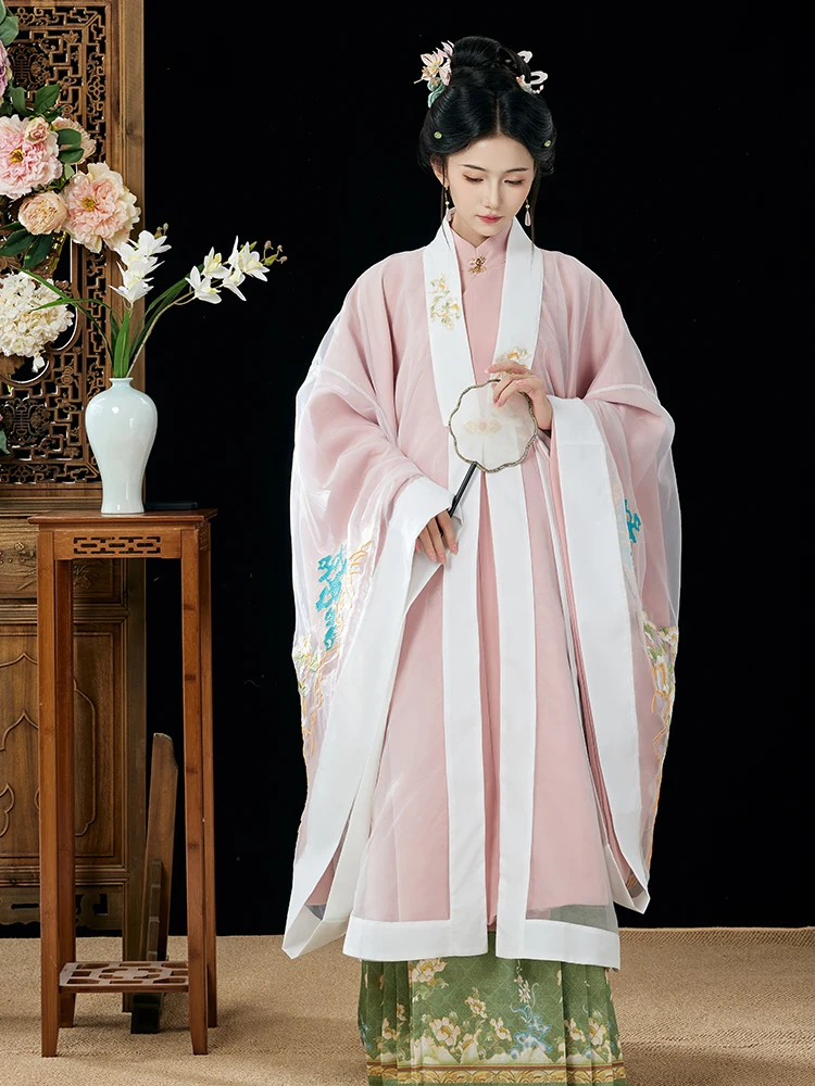 New Chinese-style Hanfu a Ming Dynasty stand-up collar long jacket cape horse face skirt set heavy embroidery retro Hanfu