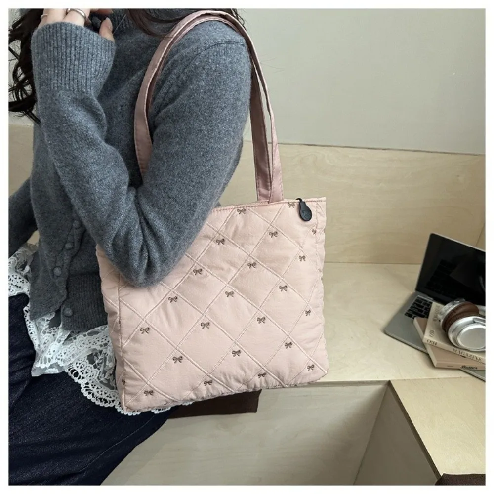 Casual Large Capacity Quilted Tote Bag Solid Color Bow Embroidery Shoulder Bag Argyle Pattern Lightweight Handbag