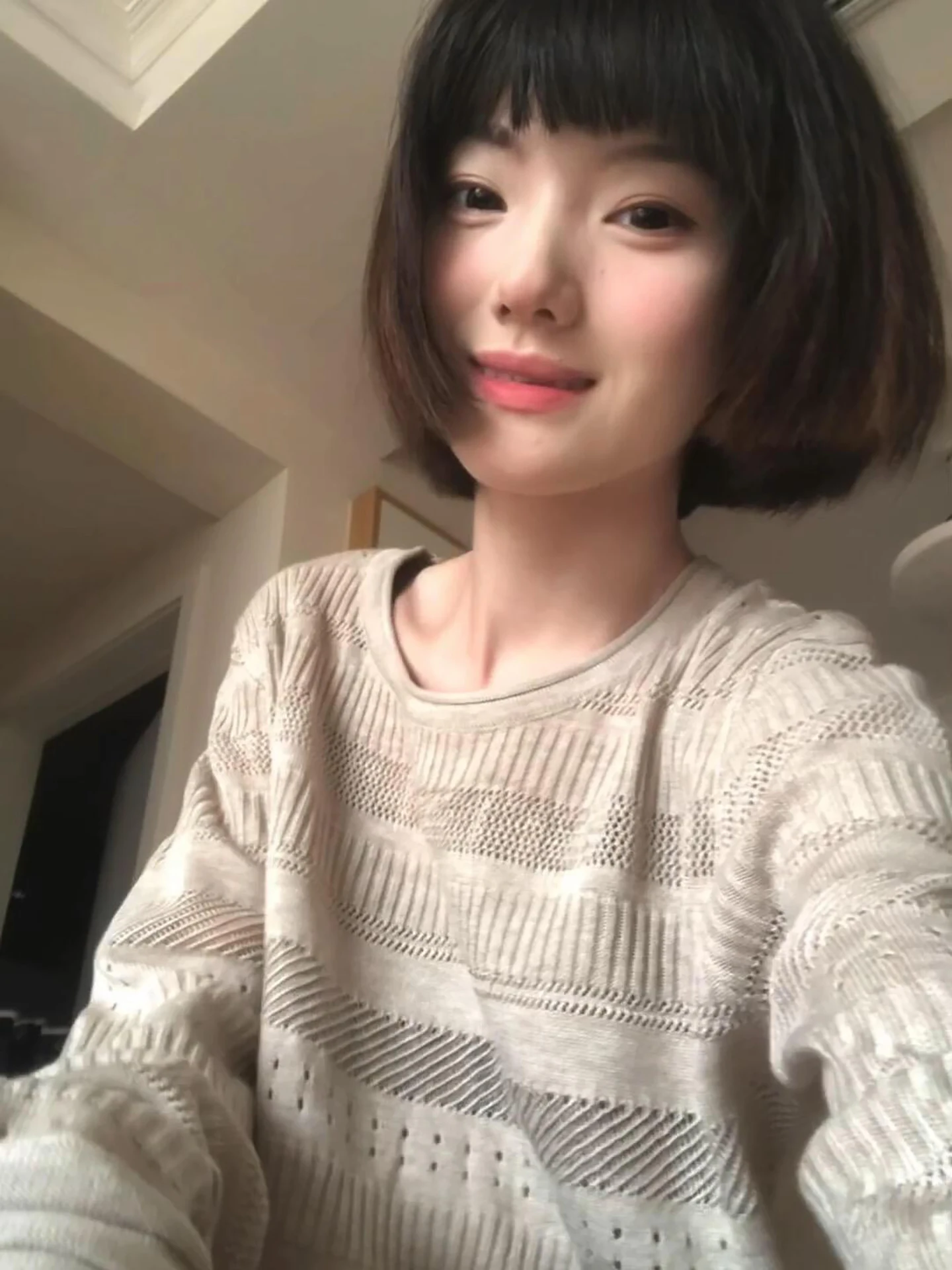 

Женский свитер Sweet Lazy Sle, осень-зима, новый свободный повседневный топ для путешествий, уменьшающий возраст, вязаный длинный рукав с вырезами...