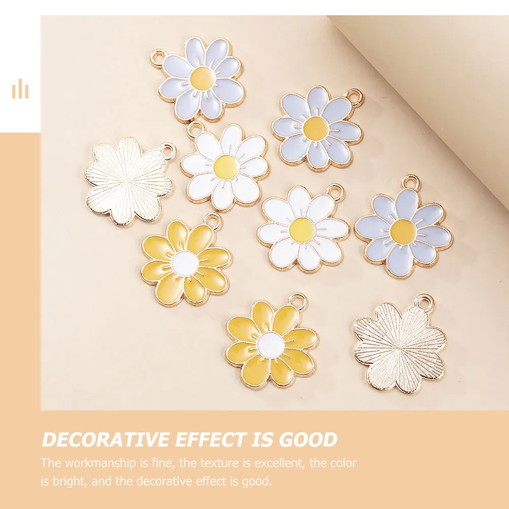 

30Pcs Flower Design Pendant Adorable Alloy Pendants for DIY Jewelry Projects Fine Workmanship Bright Color Excellent Texture