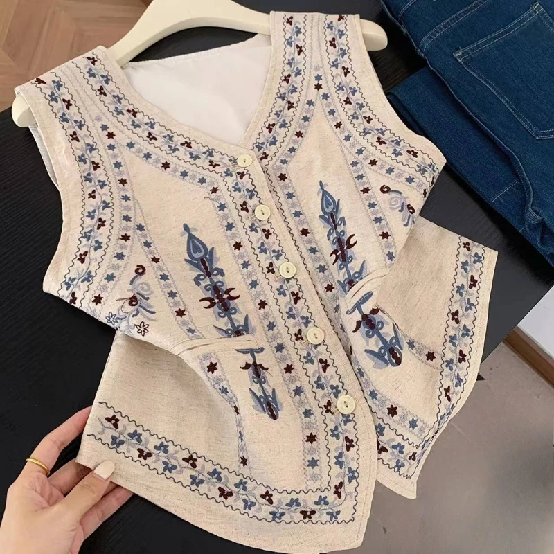 

Spring Summer Women Embroidery Sleeveless White Vest Coat , 2025 Vintage Designer Vests Coats for Woman
