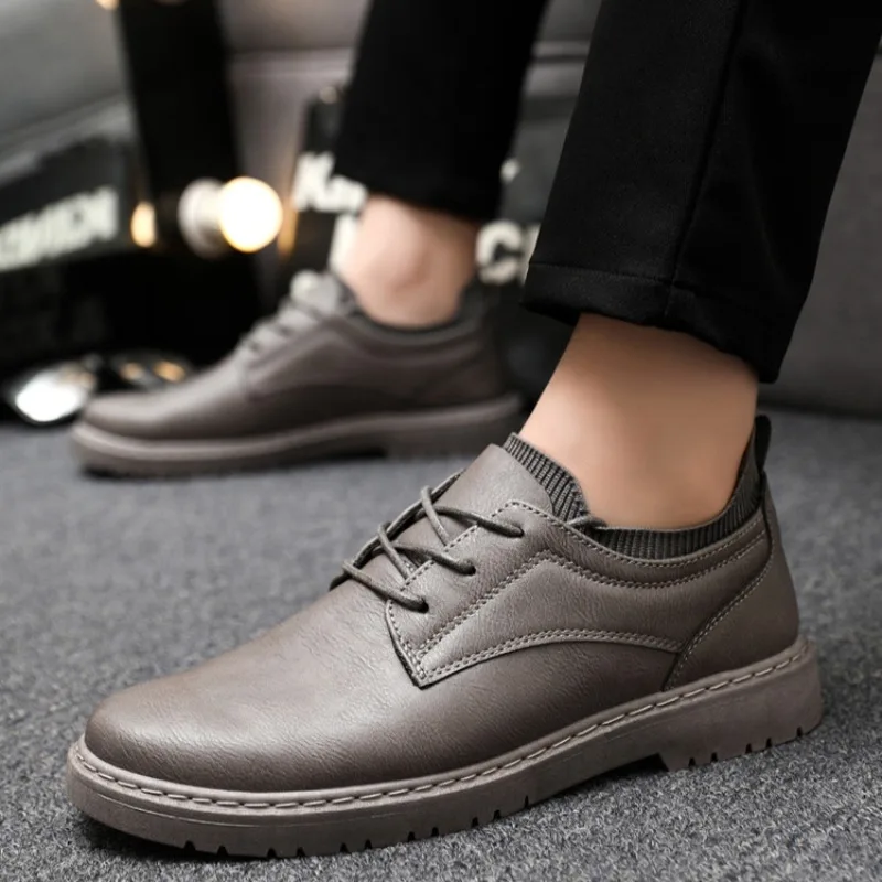 Zapatos informales de cuero para hombre, calzado de negocios de marca, suela suave, antideslizante, mocasines cómodos para conducir, zapatos de vestir formales a la moda