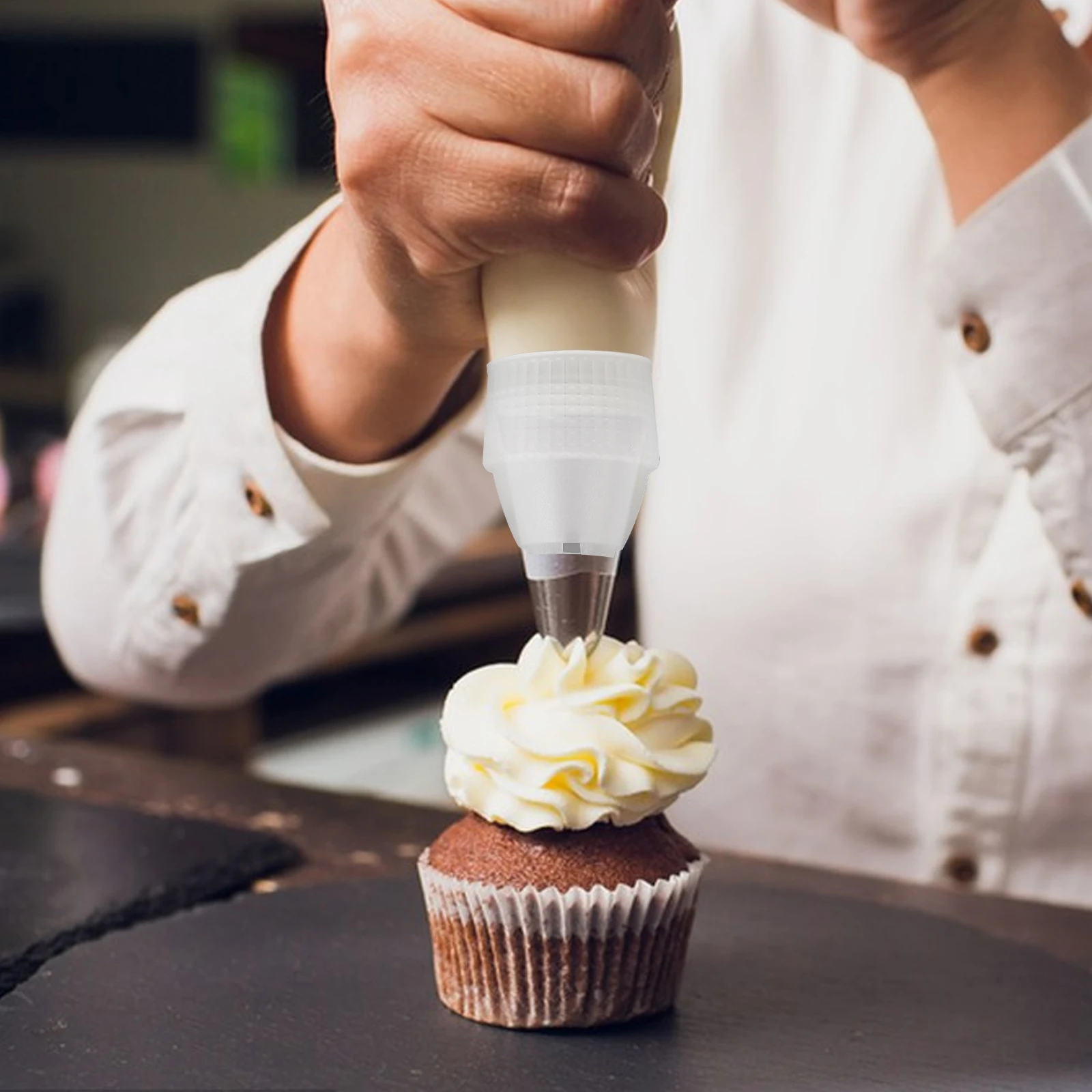 

24pcs Cake Coupler Baking Nozzle Converter Large Cookie Piping Connector Kitchen Decorating Tool Practical Nozzle Adapter For