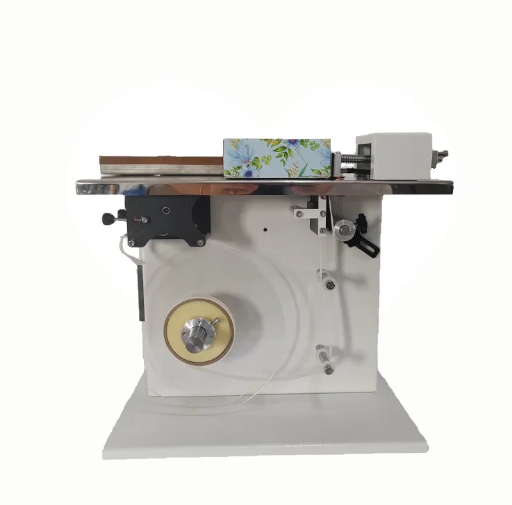 

Semi-automatic Carton Box Corner Sealing and Labeling Machine Right Angle Sealing Paper Box Label Machine