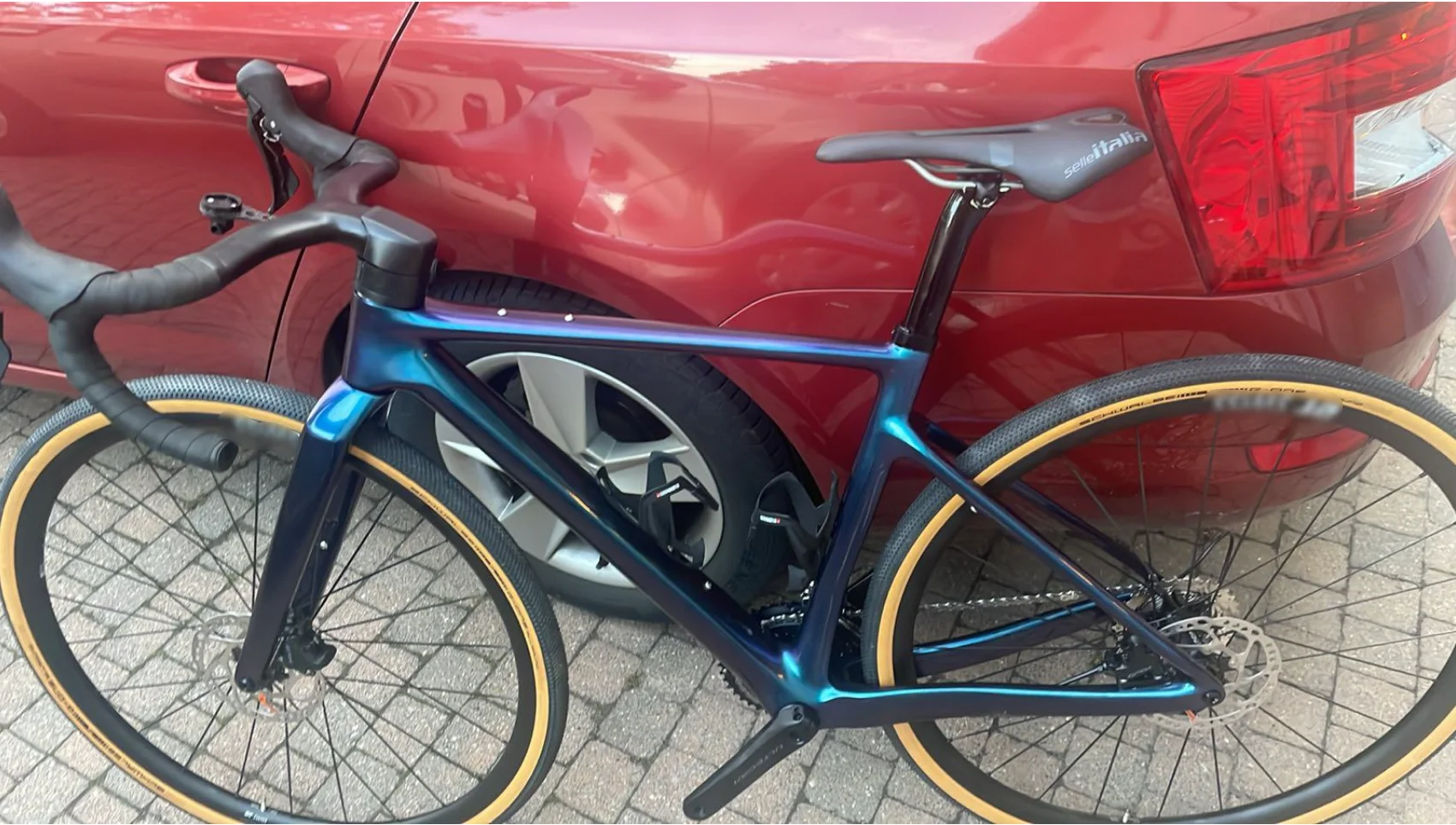 

2025 top sale disc carbon bike frameset gravel cycling frameset blue chameleon ud glossy gravel bicycle carbon frame+handlebar