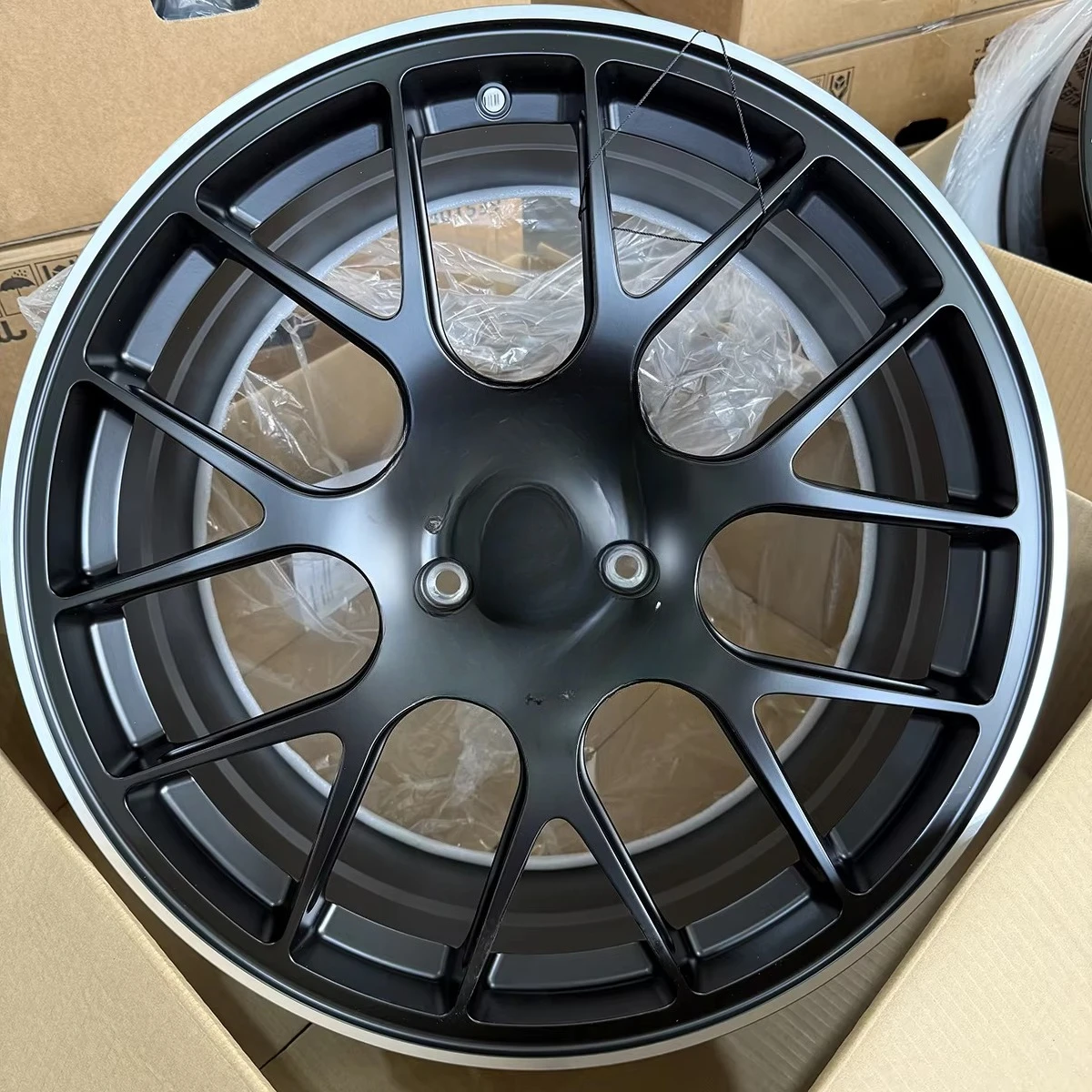 

one-piece forged wheels High-performance 19-24 matte black car wheels New aluminum alloy 40mm 25mm offset