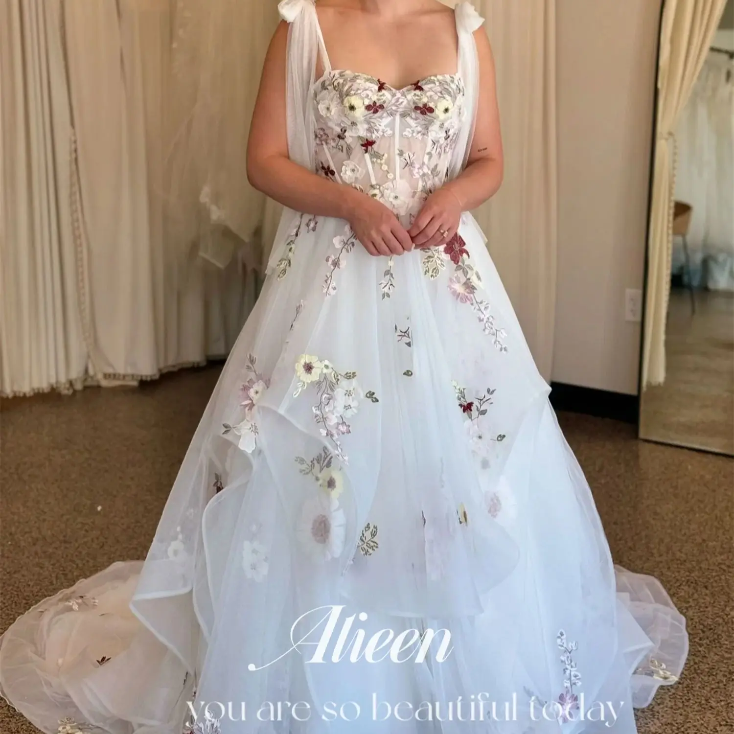 

Aileen Wedding Dress Flowers Customized Luxury Evening Gown Dresses for Special Occasions Robe Soiree De Luxe 2024 Ball Gowns