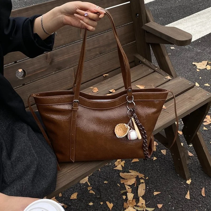 Borsa da donna realizzata in pelle robusta con ispirata a Parigi e stile vintage quotidiano alla moda ​