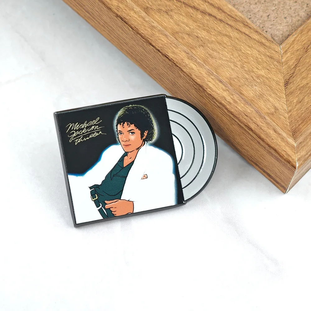 A-Michael J-Jackson Thriller Brosche Vinyl-Schallplatte Metall-Abzeichen King of Pop Album Emaille-Pin MJ Musik-Fan-Geschenk – Detail 7