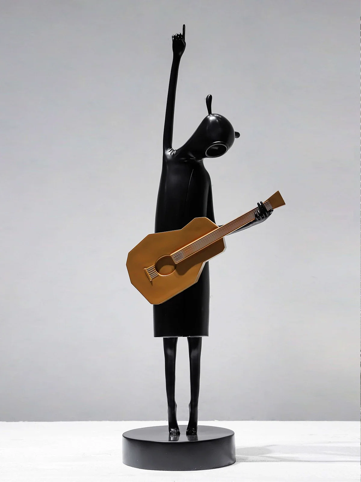 

ornament abstract figure playing guitar sculpture custom landscape floor creative soft decoration artwork