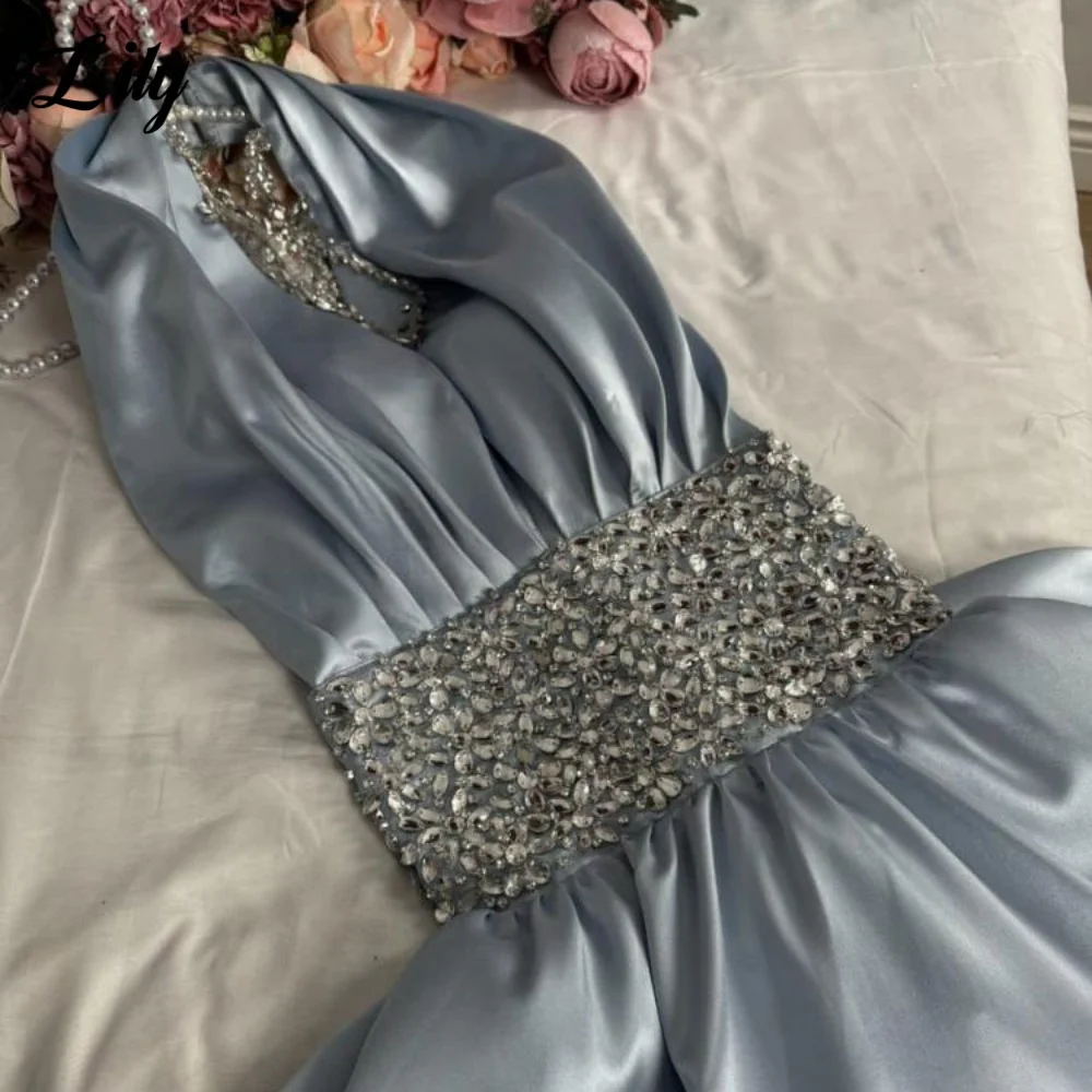Lelie stoffige blauwe halter avondjurk met pailletten kralen satijnen feestjurk plooien a-lijn galajurk robe de soirée op maat