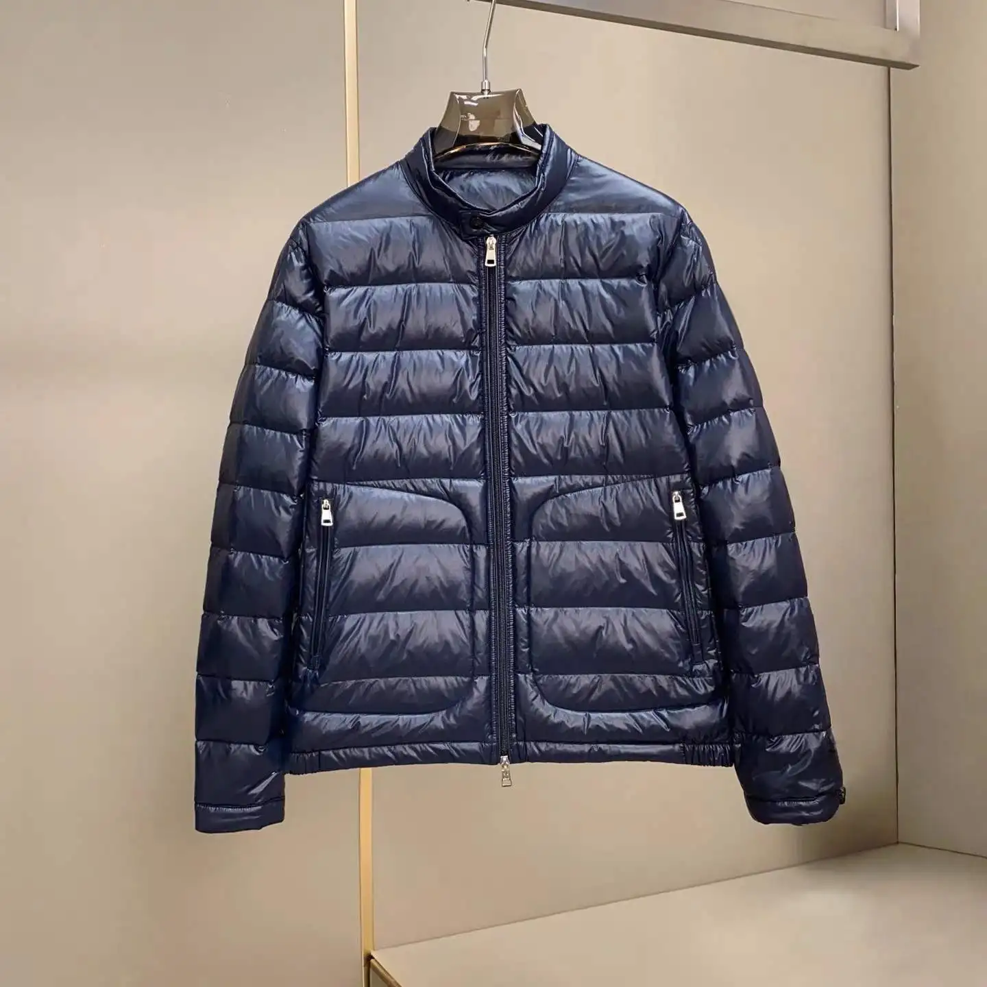 

2025 Autumn Winter Thin Stand Collar Zipper Jacket Urban Outdoor Style Zip Pockets Casual