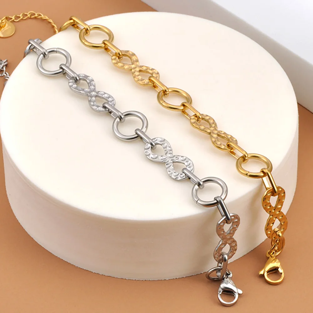 Lokaer Gold-Plated Infinite Link Chain Bracelet for Women Stainless Steel Eternity Bangle Waterproof & High-Quality B25052