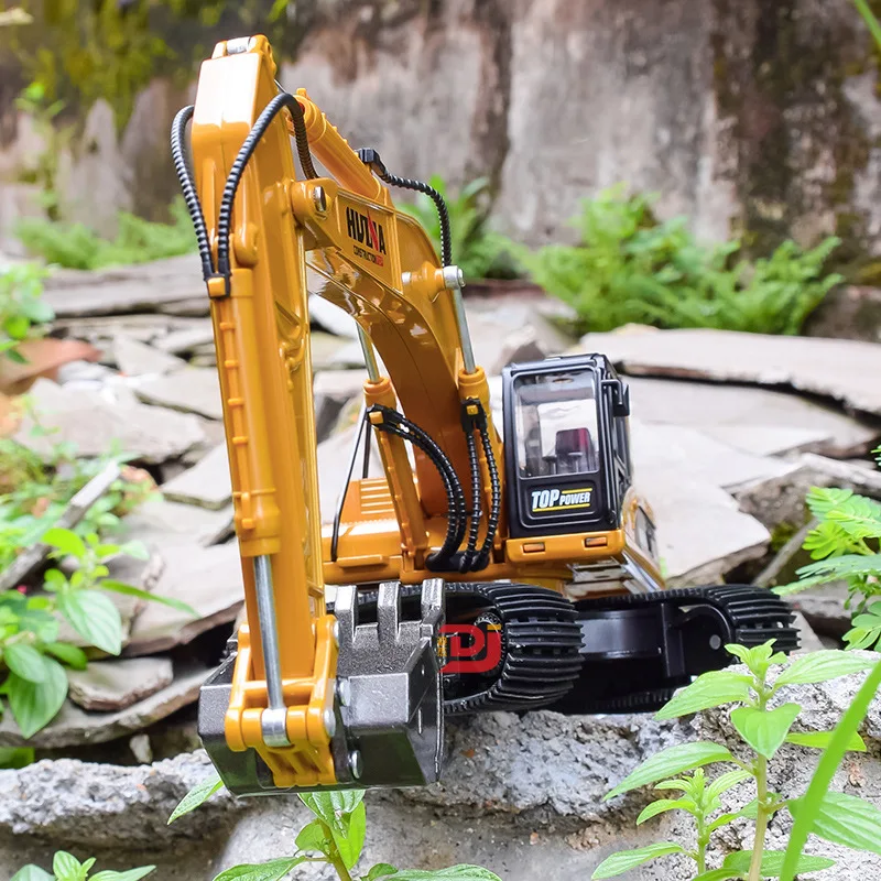 

Детская модель экскаватора из сплава, имитирующая строительную технику, 1:40, пляжная игрушка-головоломка, подарок на день рождения, высококачественное украшение