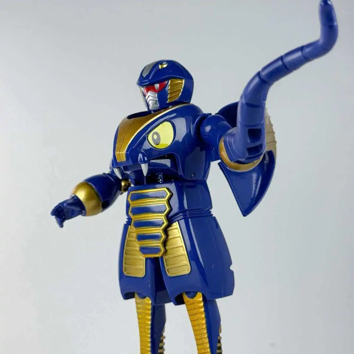 ฟิกเกอร์อนิเมะ B-Robo Kabutack แบบแปลงร่างได้ ของเล่นสะสม ฟิกเกอร์หุ่นยนต์ Kabutack Cobrander Sharkler ขนาด 16 ซม. ของเล่นเด็ก ของขวัญ