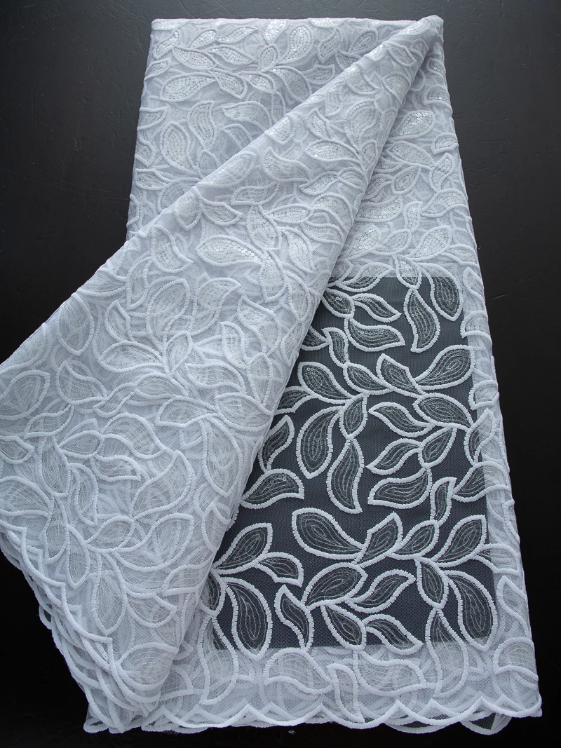 2025 African Sequins Mesh Lace Fabric High Quality Embroidered French Tulle Lace Fabric For Bridal Dress Luxury Dress A3490