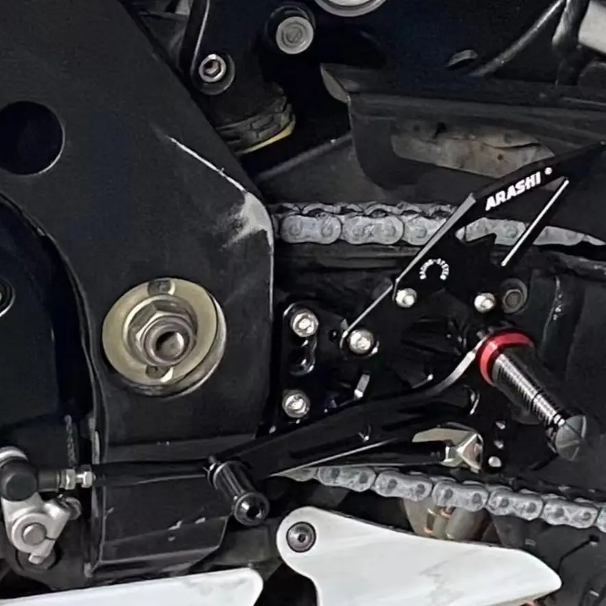 Arashi CNC Adjustable Footrest For SUZUKI GSX-R1000 2005 -2025