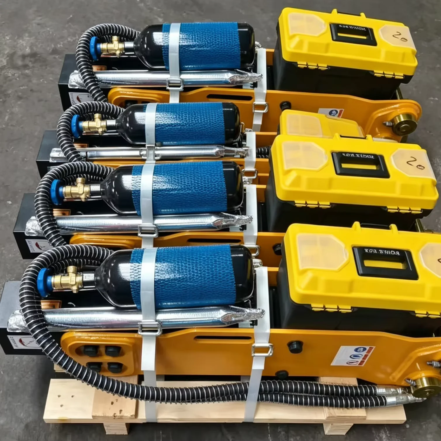 Jack Hammer Sb40  Backhoe Loader High Efficiency For Farm Use