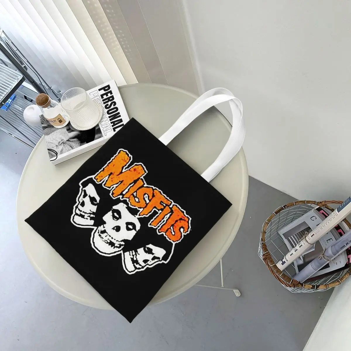 Тяжелый металл Misfits Skull Сумки для покупок Складная парусиновая большая сумка Женская сумка через плечо Дорожная сумка