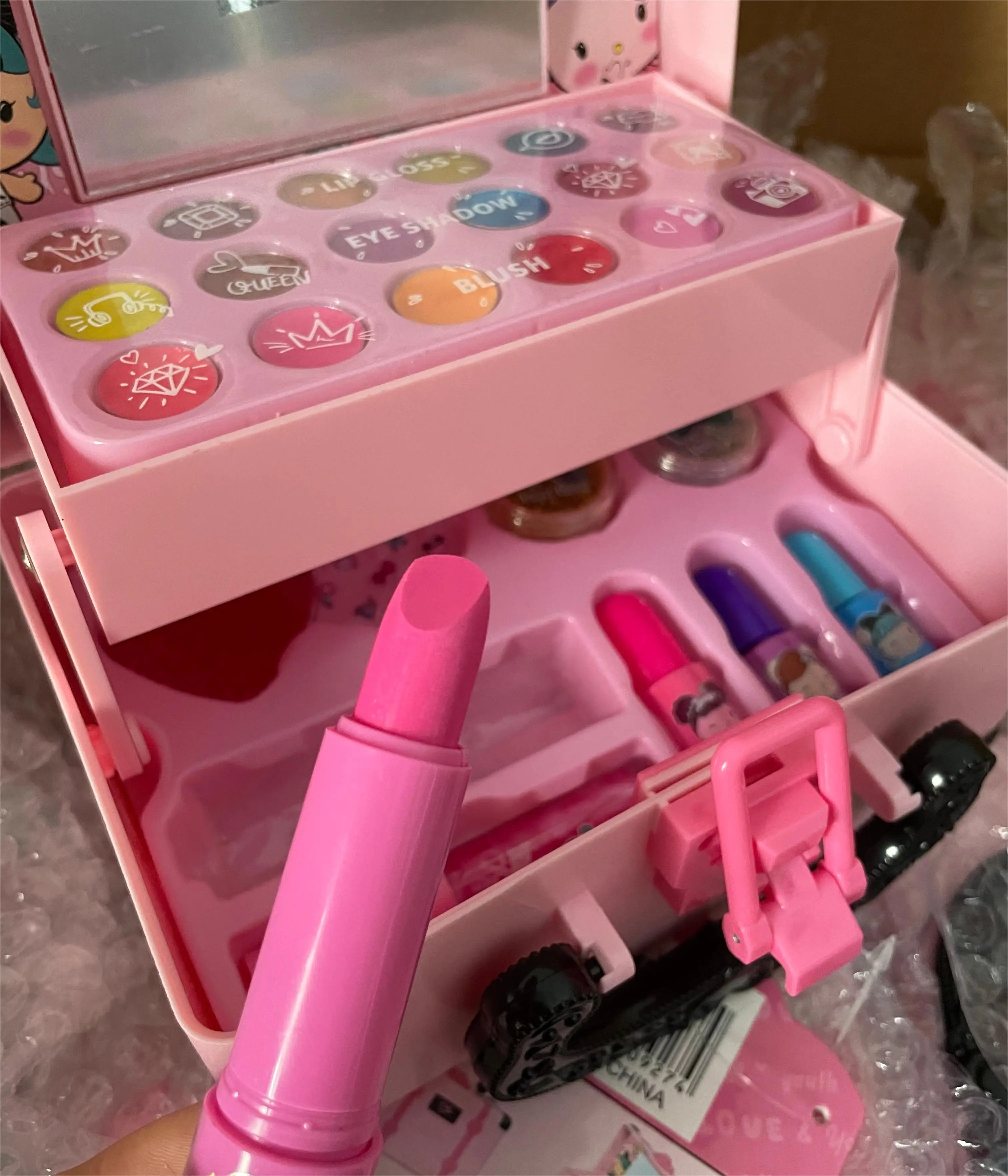 Jouets de maquillage cosmétiques portables pour filles, valise rose pour enfants, fête d'anniversaire, vernis à ongles brillant Jules, maison de jeu de simulation, 32 pièces