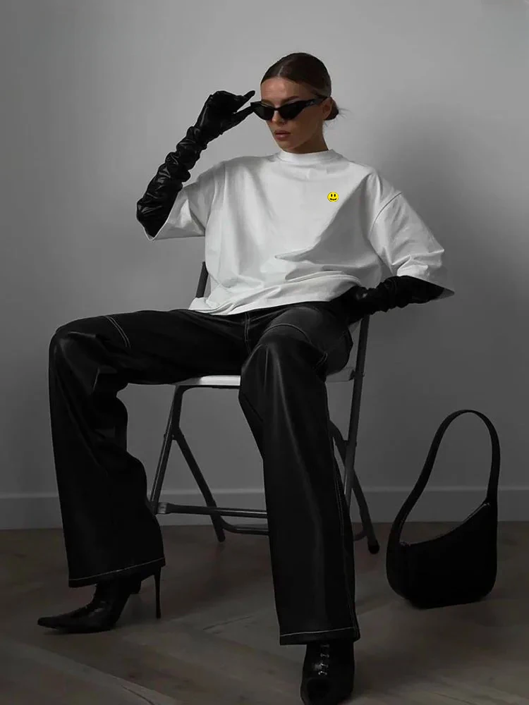 

Funny Smiling Face Print T-shirts Korean Style Women's High Quality Cotton Tshirts Europe and America Street Trendy Brand Tees