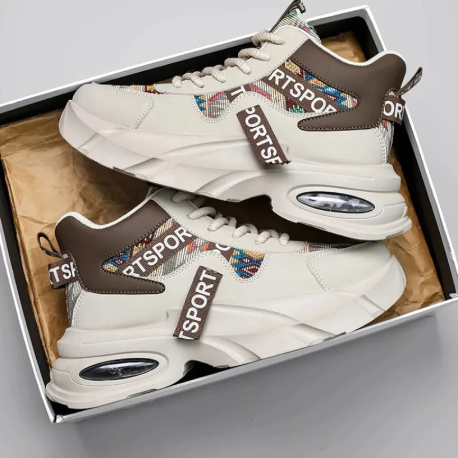 High-top Casual Sports Shoes for Men with Thick Soles Lace-up Large Round Heads Durable Leather Surfaces for All Four Seasons