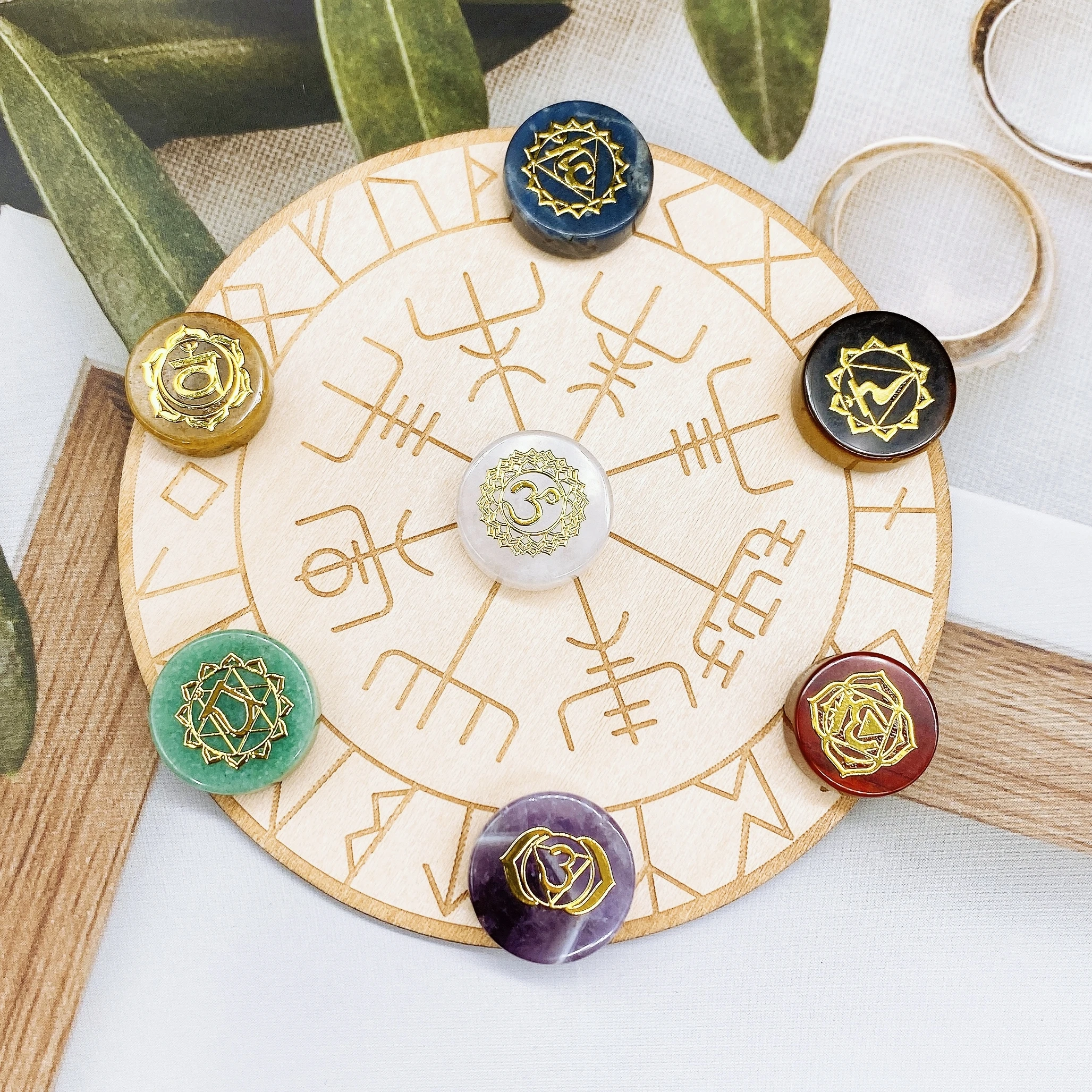 Natural Chakra Circular Rune Palm Magic Wooden Plates Crystal Quartz Stone Healing Energy Gravel Yoga Meditation Home Decor Gift