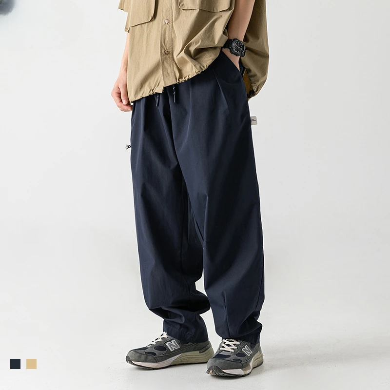 Side zipper pocket design for work casual pants, autumn and winter outdoor three-dimensional pleated cargo pants men