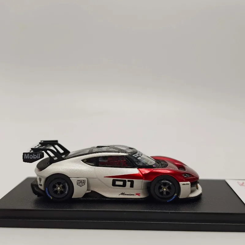 

Karium 1:64 RWB Porsche Mission R Alloy Diecast Model Car Collectible Gift Desktop [In Stock]