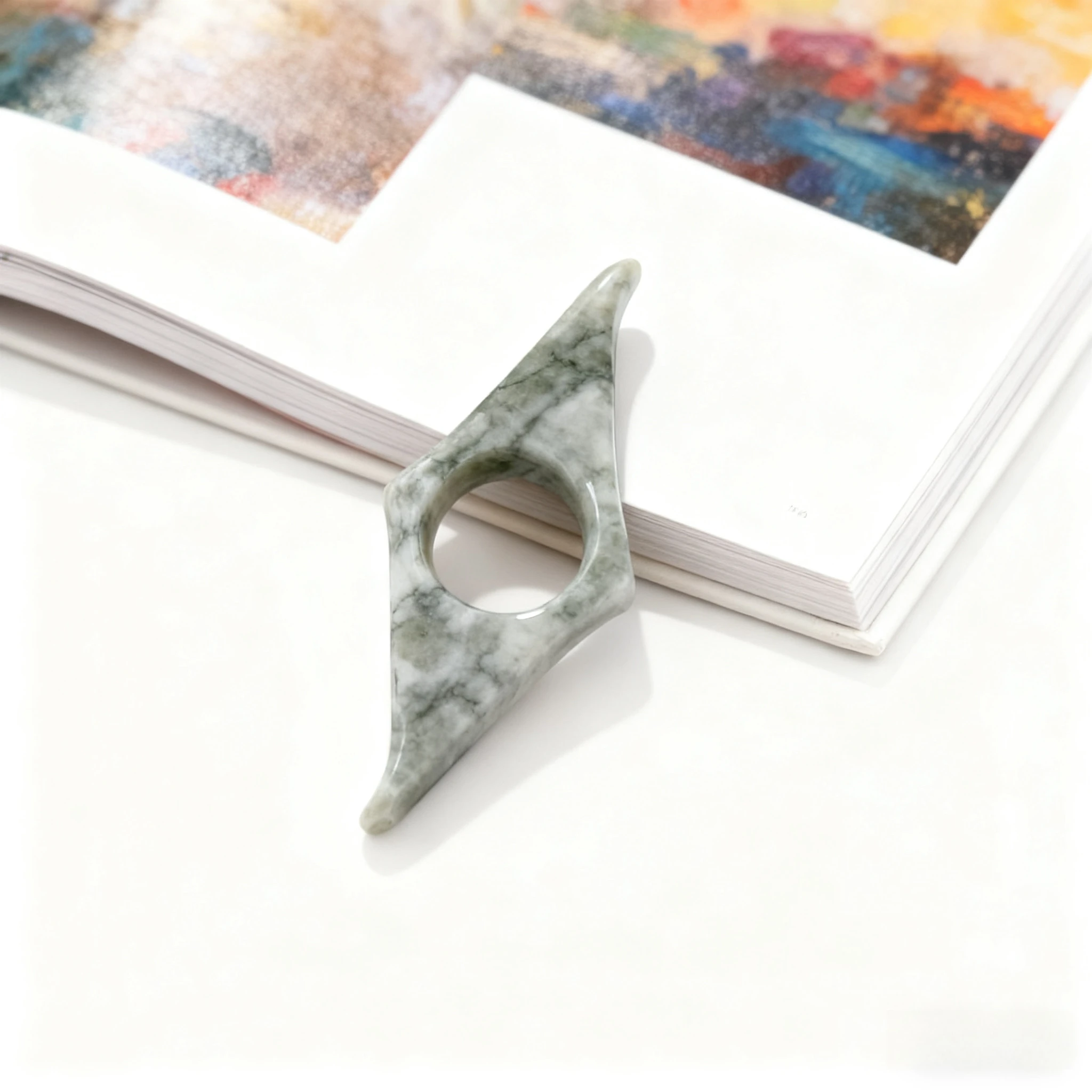 Креативная подставка для книг из смолы — помощник по чтению и расширитель, уменьшает усталость глаз, прочная закладка для студентов и читателей