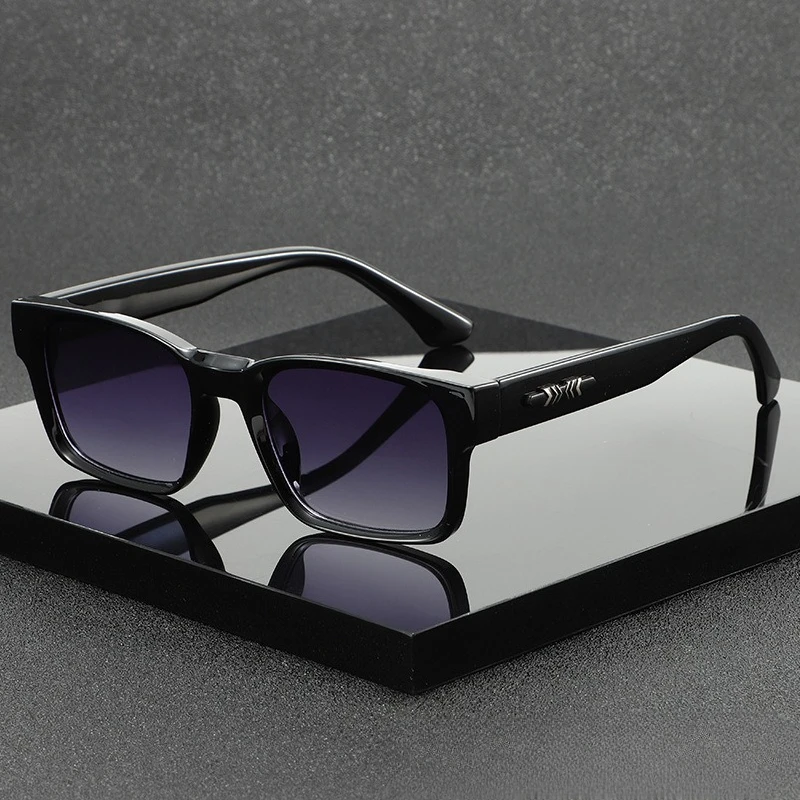 Vintage Square Sunglasses for Men Full Frame Black Leopard Print Polarized UV Protection Ins Trendy Eyewear for Driving Outdoor