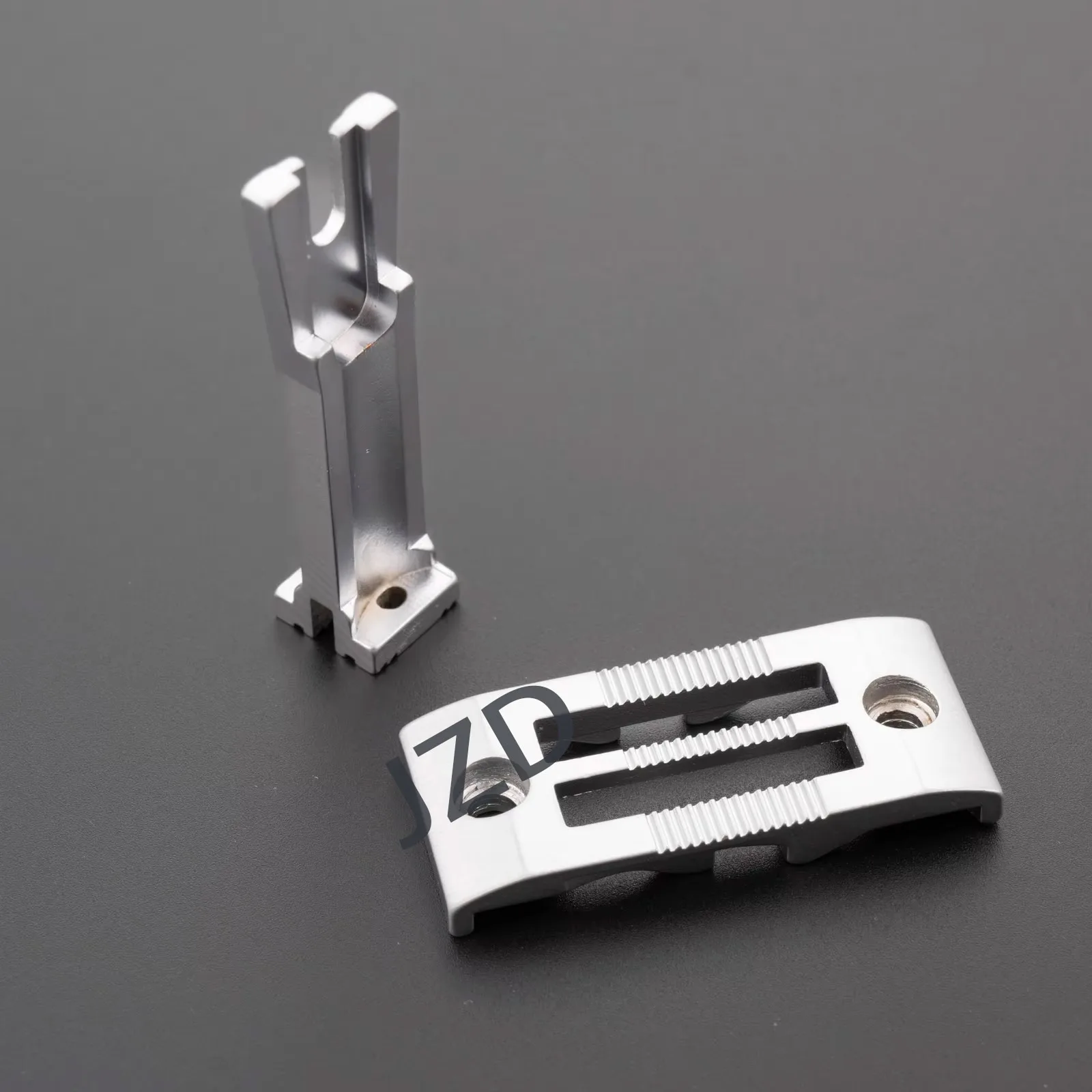 KH868-NP KH868FD For Durkopp 868 Needle Plate & Feed Dog Neumatic Double Needle Belt Center Positioning Sewing Machine Parts