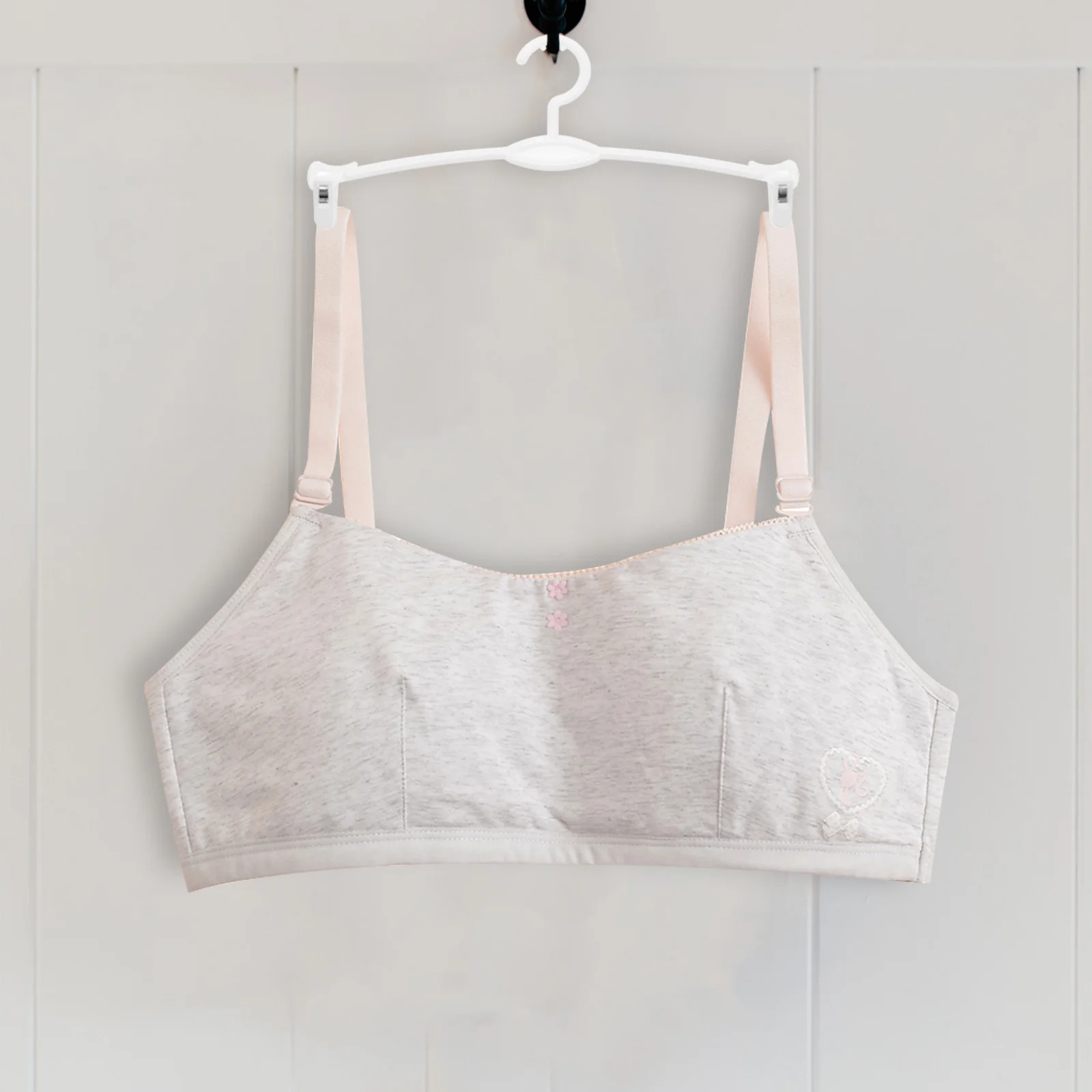 

15Pcs Elegant Plastic Laundry Hanger for Underwear Panties Bras Towels Scarves Gloves Clothes Indoor Outdoor Use White