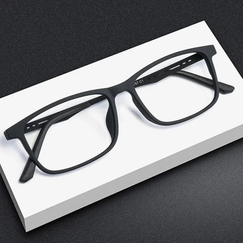 Ultraleichte, modische TR90-Lesebrille für Damen, quadratisch, flexibel, verschreibungspflichtige Herren-Brillengestelle – Detail 5