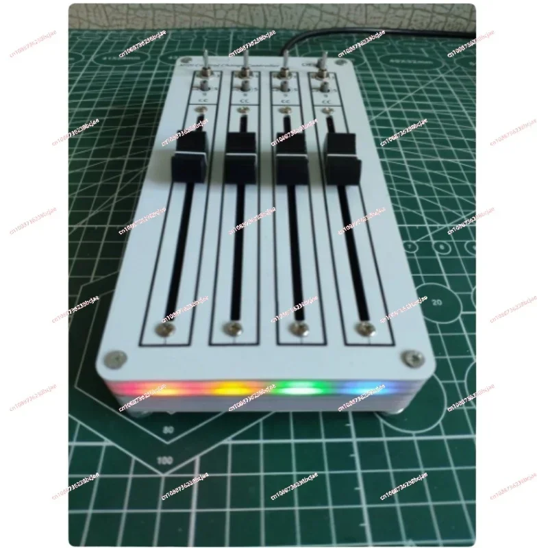 

Four Faders MIDI protocol controller, Computer music FADER USB MIDI CC DAW software host volume control device