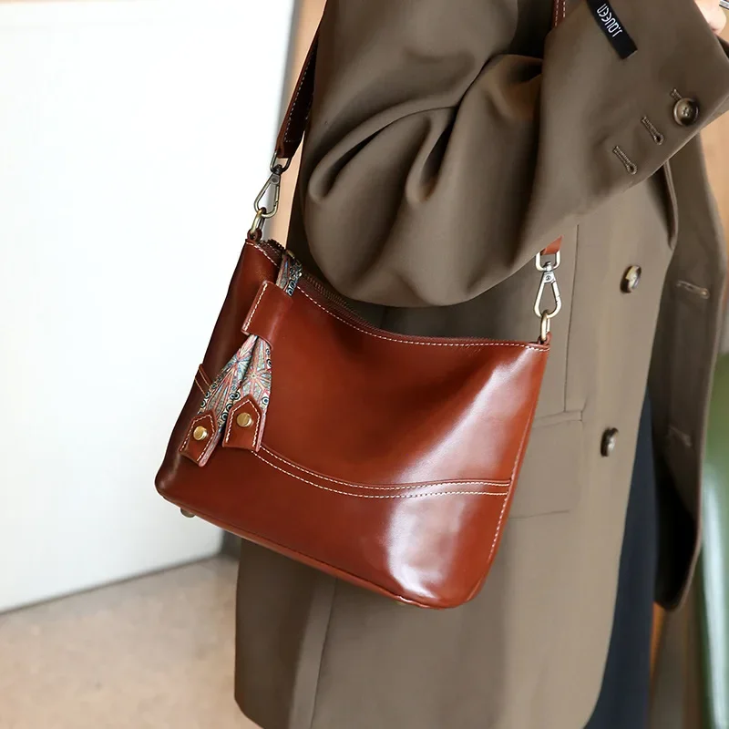 

Genuine Leather Shoulder Bag for Women with Large Capacity and Zipper Closure