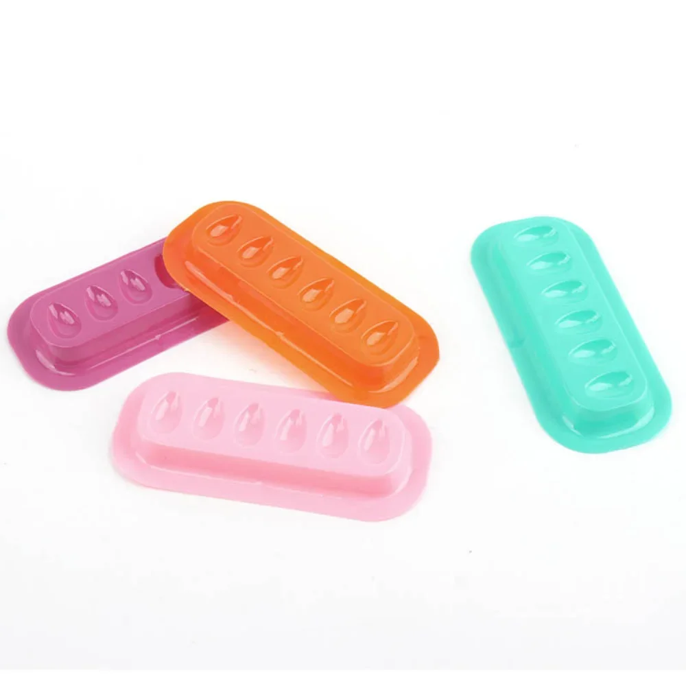 Bandeja de soporte de pegamento para pestañas, herramienta de maquillaje, suministros de extensiones de elevación de pestañas, accesorios, venta al por mayor, bandeja de soporte de pegamento para pestañas de plástico, 50/100 Uds.